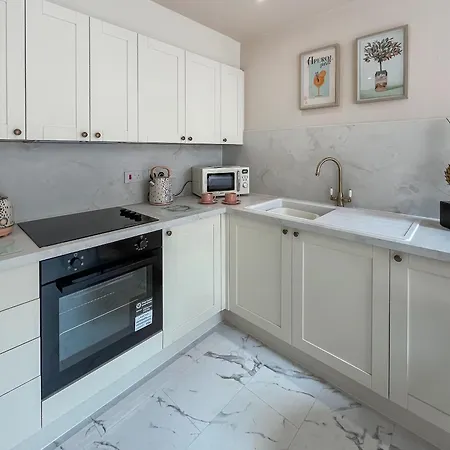 度假居 Three Chapel Court